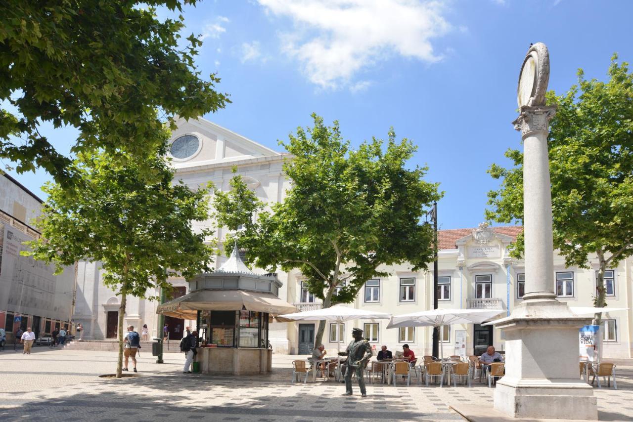 Chiado/Carmo Apartment *