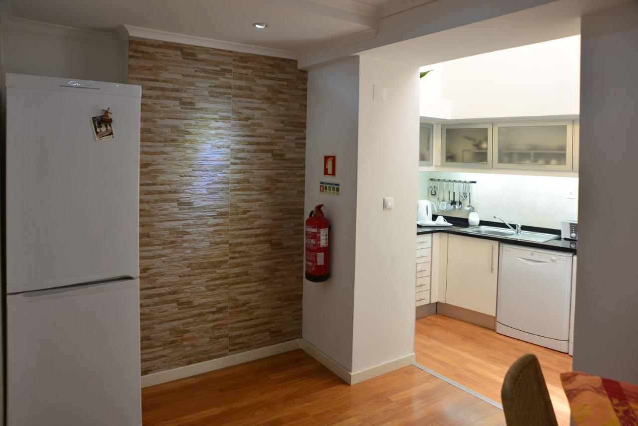 Chiado/Carmo Apartment * Lisbon